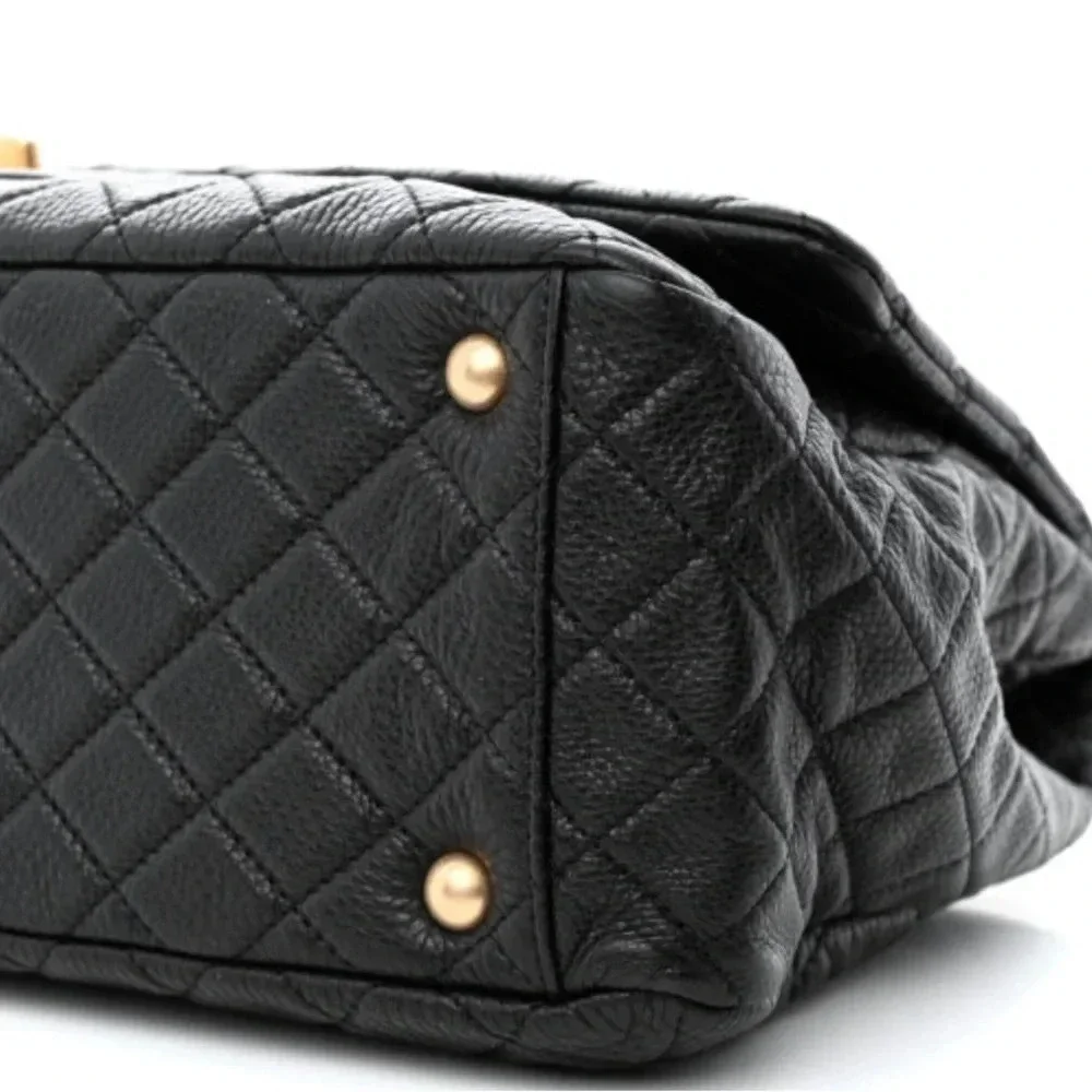CHANEL QUILTED XXL TRAVEL FLACK  BLACK